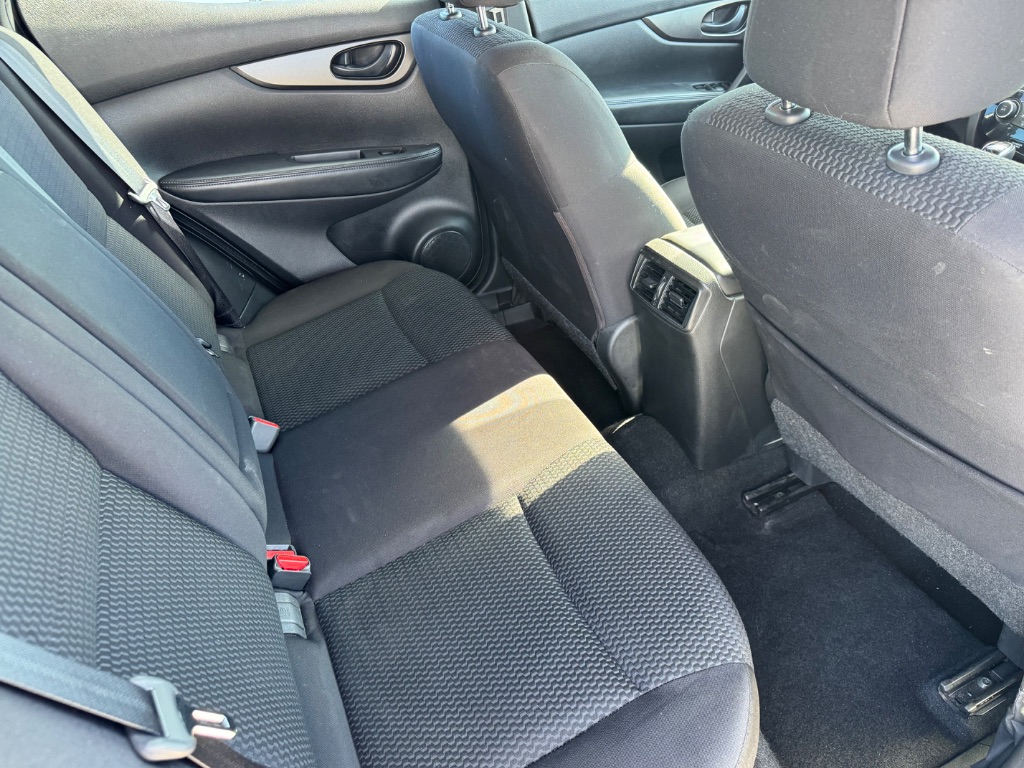 2017 Nissan Rogue Sport S - Photo 12