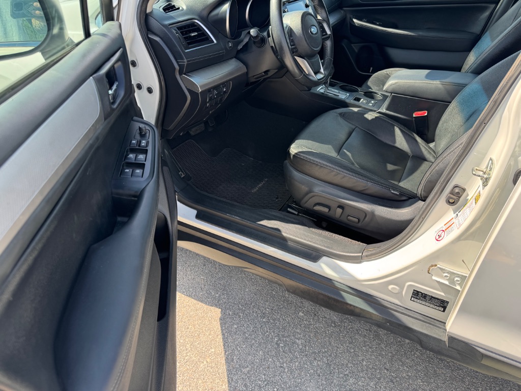 2018 Subaru Outback Premium - Photo 6
