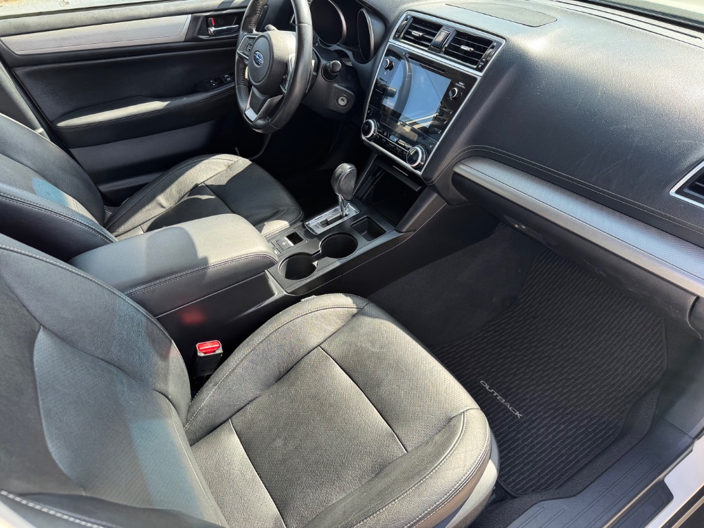 2018 Subaru Outback Premium - Photo 13