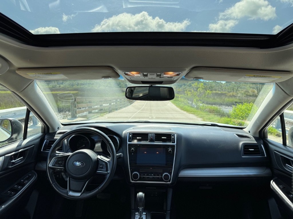 2018 Subaru Outback Premium - Photo 16