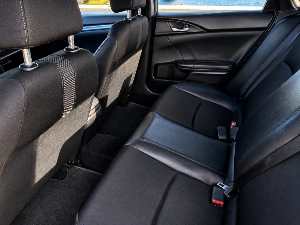 2019 Honda Civic Sport - Photo 9