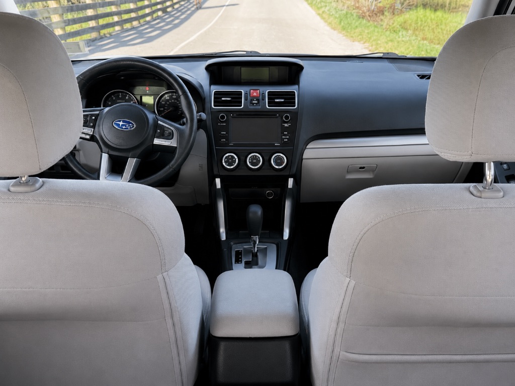 2017 Subaru Forester Base - Photo 14