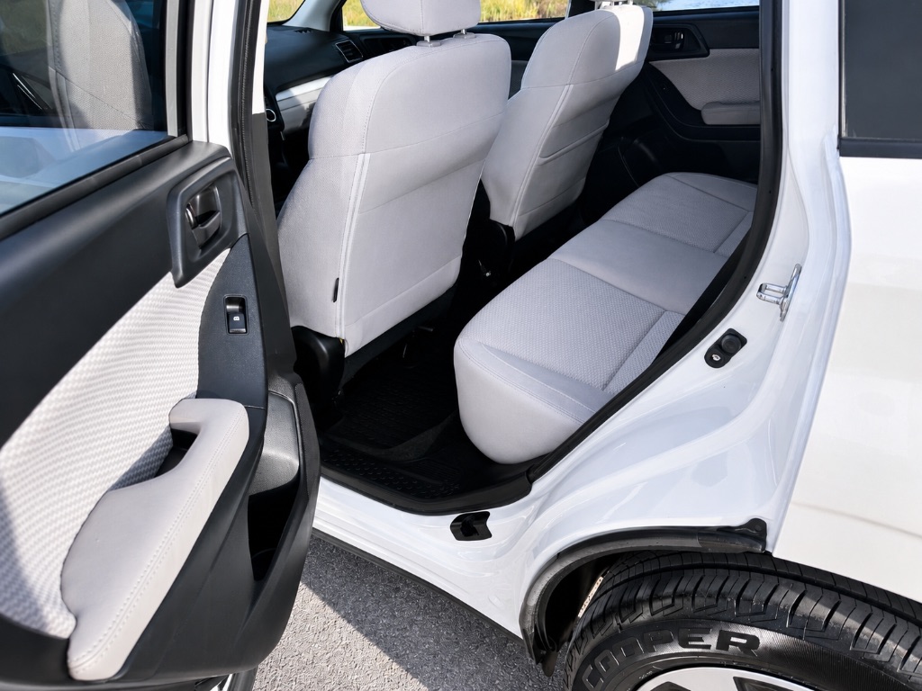 2017 Subaru Forester Base - Photo 7