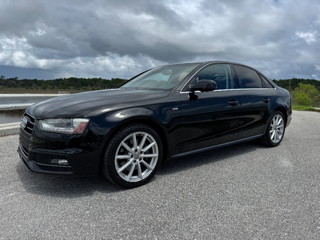 2015 Audi A4 Premium's photo
